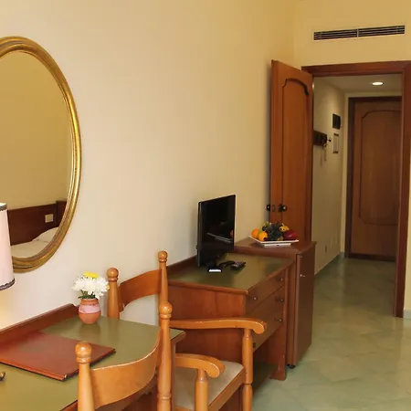 Terme Alexander 4* Ísquia