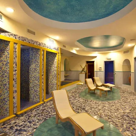 Terme Alexander 4* Ísquia
